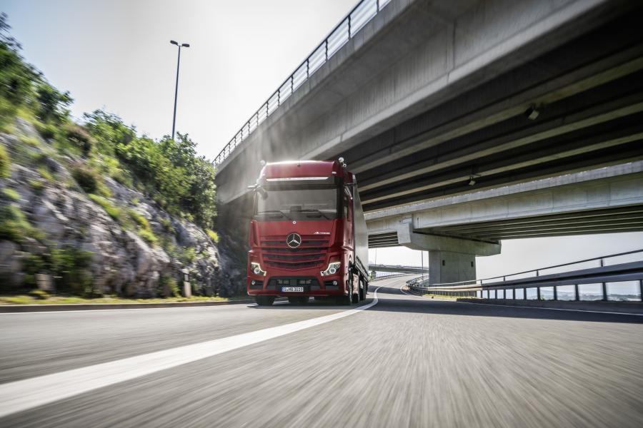  Mercedes-Benz Actros 1863 LS 4x2 (Br.963) 2018 года  (фото 12 из 60)